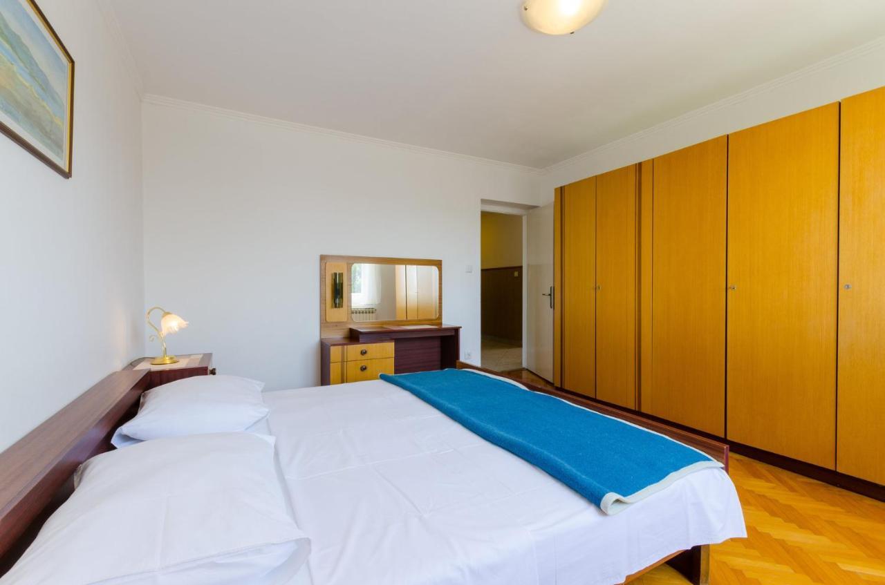 Blazi Apartamento Crikvenica Exterior foto