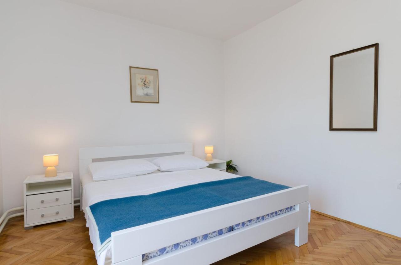Blazi Apartamento Crikvenica Exterior foto