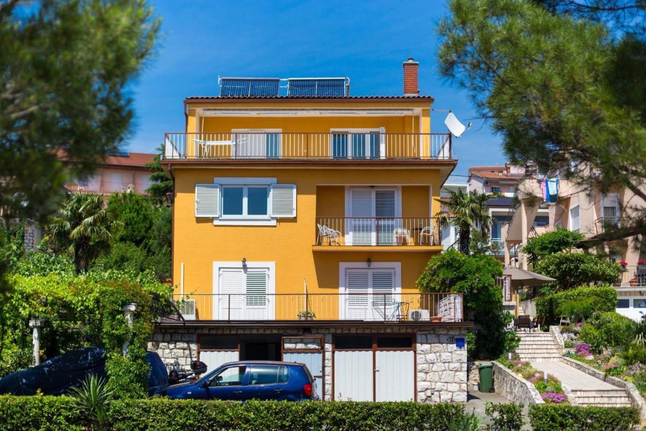 Blazi Apartamento Crikvenica Exterior foto